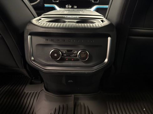 New 2027 Ford Expedition Max Platinum w/ Stealth Performance Package AWD/4WD image 13