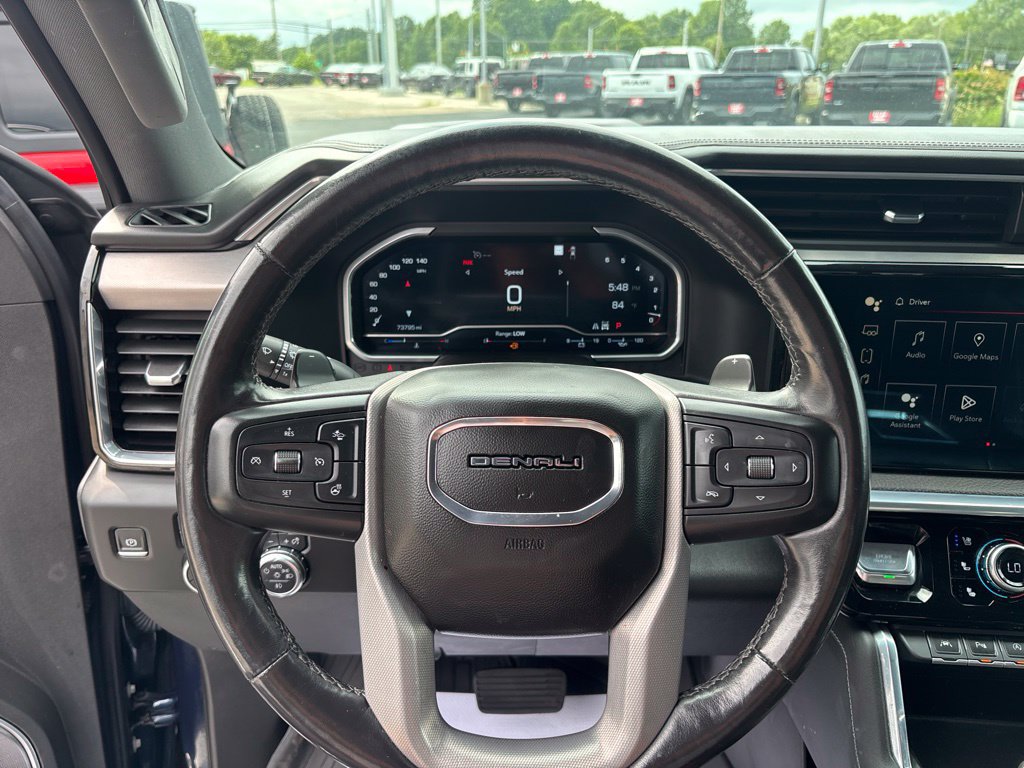 Used 2022 GMC Sierra 1500 Denali AWD/4WD image 17