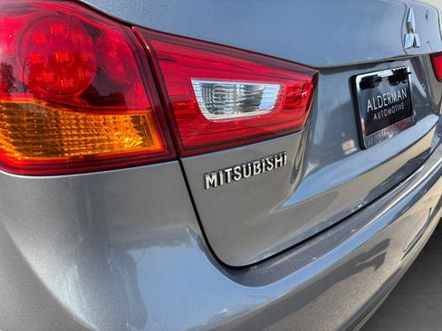 Used 2015 Mitsubishi Outlander Sport ES AWD/4WD image 50