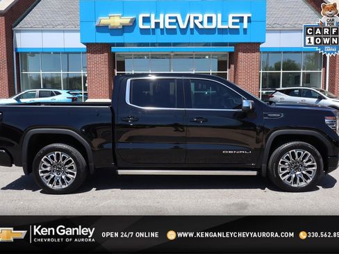 Used 2026 GMC Sierra 1500 Denali Ultimate AWD/4WD image 1