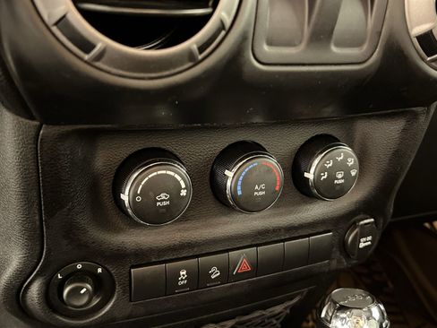 Used 2016 Jeep Wrangler Sport w/ Quick Order Package 24S image 19