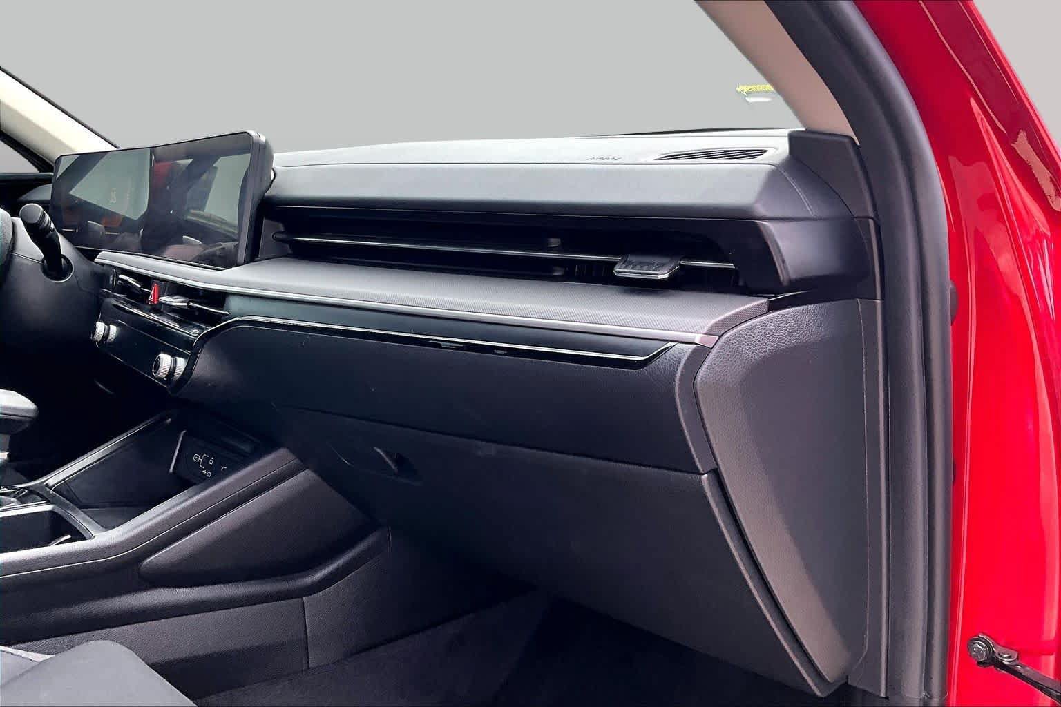 Certified 2025 Kia K5 LXS FWD image 33