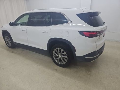 Used 2026 Buick Enclave Preferred FWD image 15