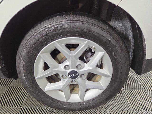 Certified 2023 Kia Soul S FWD image 10
