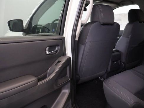 New 2025 Nissan Frontier SV image 24