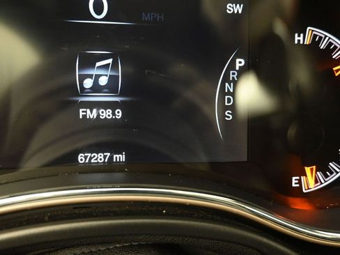 Used 2014 Jeep Grand Cherokee Altitude image 13