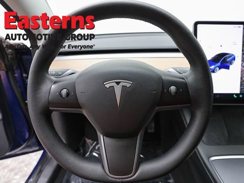 Used 2021 Tesla Model 3 Long Range AWD/4WD image 10