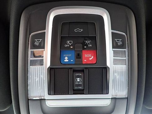 Used 2020 RAM 2500 Laramie AWD/4WD image 21