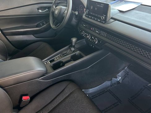 Used 2024 Honda Accord EX image 14