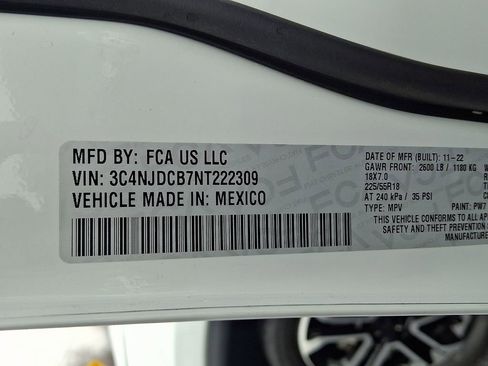 Used 2022 Jeep Compass Limited image 26