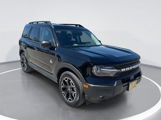 Certified 2025 Ford Bronco Sport Outer Banks w/ Outer Banks Tech Package+ video 1