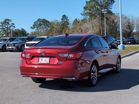 Used 2020 Honda Accord Touring image 3