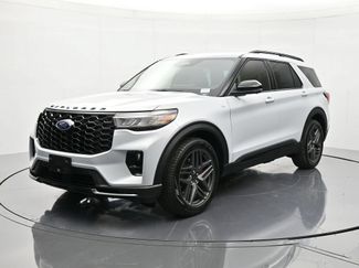 New 2026 Ford Explorer ST-Line w/ ST-Line Street Pack RWD video 1