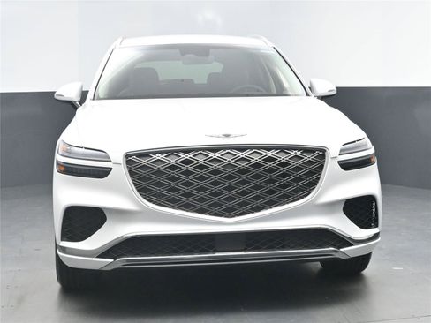 Used 2026 Genesis GV70 2.5T image 8