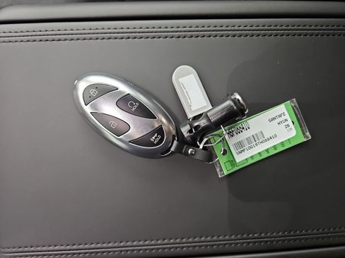 New 2026 Hyundai Santa Fe SE image 28