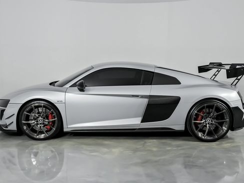 Used 2020 Audi R8 V10 image 8