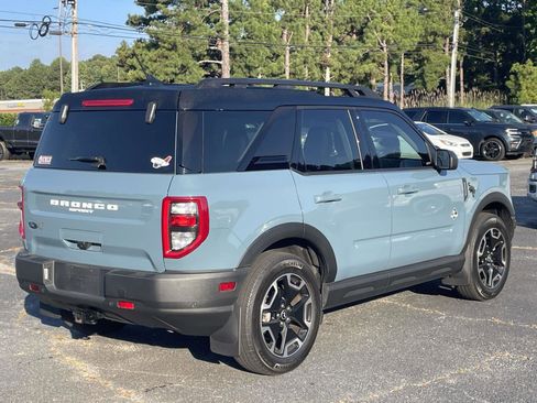 Used 2023 Ford Bronco Sport Outer Banks w/ Tech Package image 3