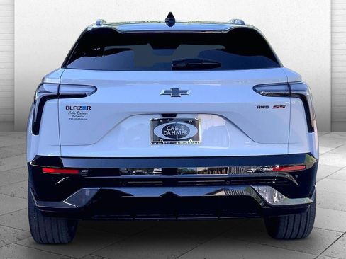 New 2026 Chevrolet Blazer EV SS AWD/4WD image 4