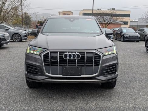 Used 2023 Audi Q7 3.0T Premium w/ Convenience Package image 2