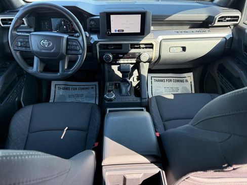 Used 2025 Toyota Tacoma SR5 image 11