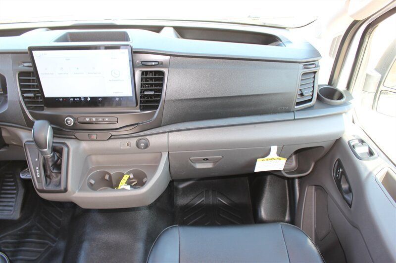 Used 2026 Ford Transit 250 148 Medium Roof RWD image 20