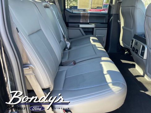 Used 2020 Ford F150 Lariat image 16