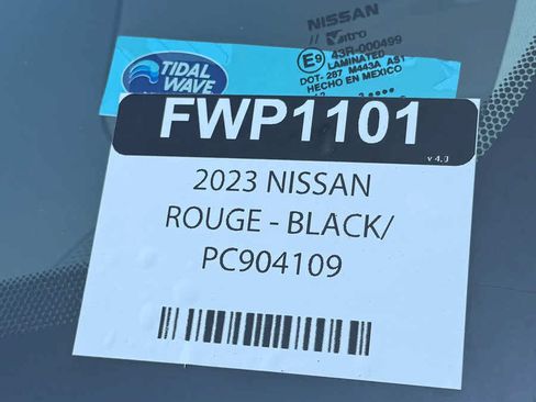 Used 2023 Nissan Rogue SV w/ SV Premium B Package FWD image 12