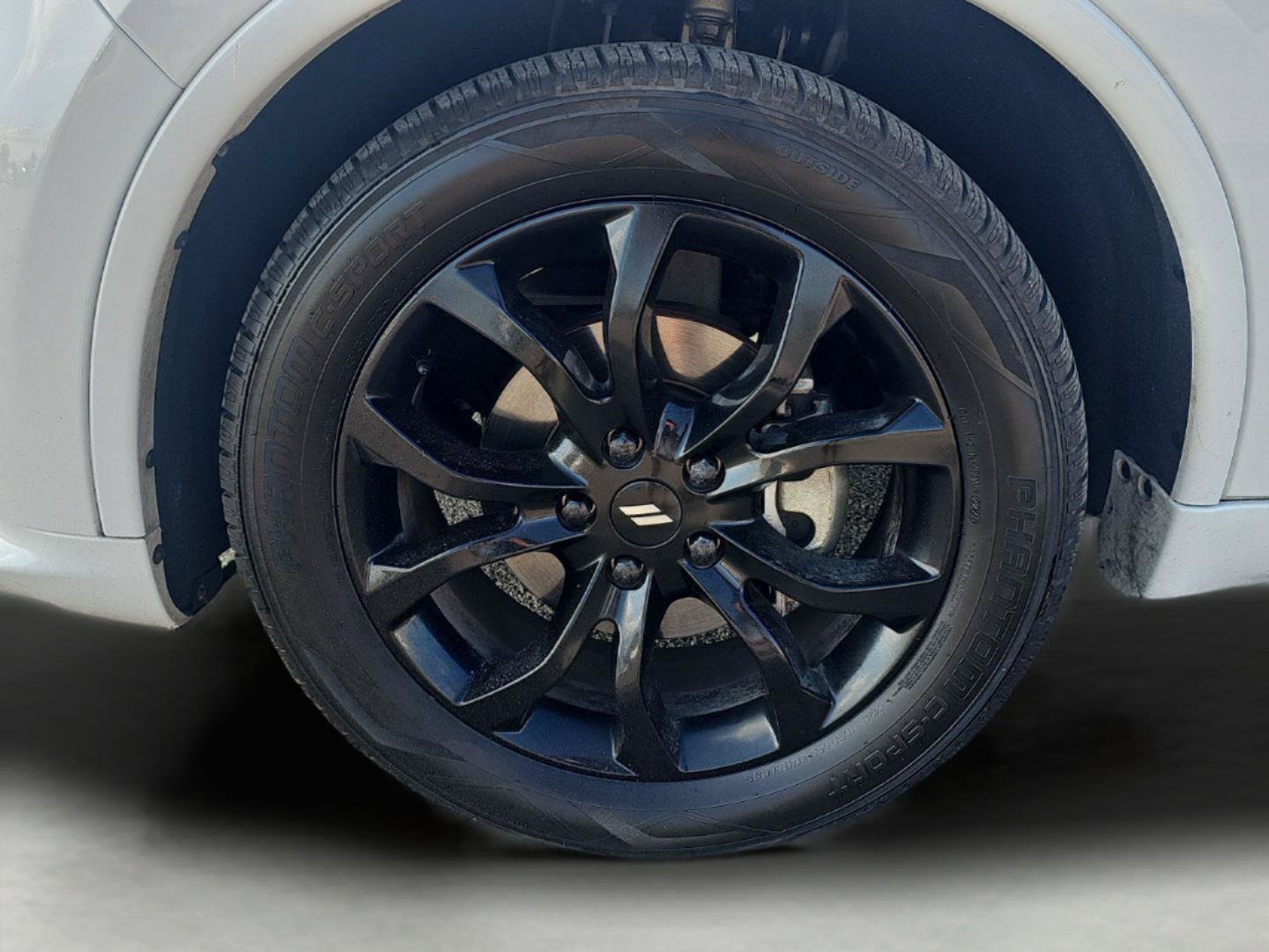 Used 2020 Dodge Durango GT w/ Blacktop Package RWD image 11