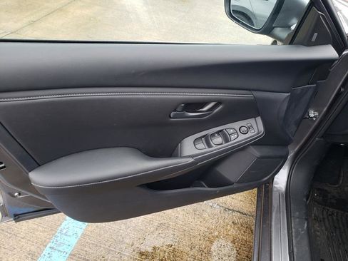 Certified 2025 Nissan Sentra S image 13