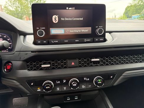 Used 2023 Honda Accord EX image 21