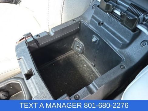 Used 2022 Jeep Wrangler Unlimited Sahara AWD/4WD image 37