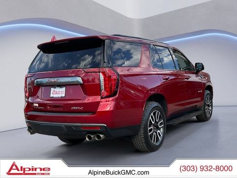 Used 2024 GMC Yukon AT4 AWD/4WD image 5