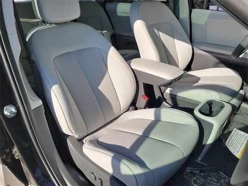 New 2024 Hyundai Ioniq 5 Limited image 19