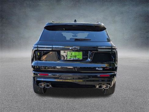 New 2026 Chevrolet Traverse RS image 5