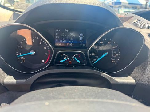 Used 2018 Ford Escape SE w/ SE Sport Appearance Package AWD/4WD image 20