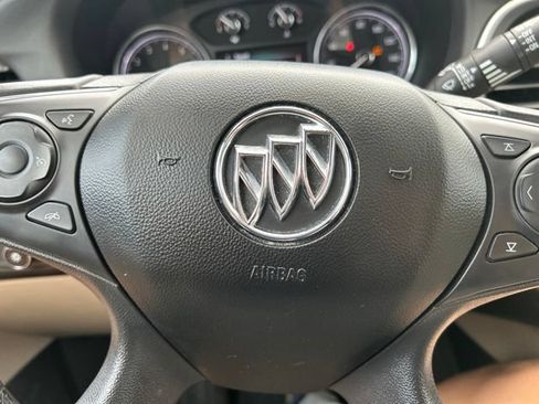 Used 2019 Buick Enclave Essence FWD image 23