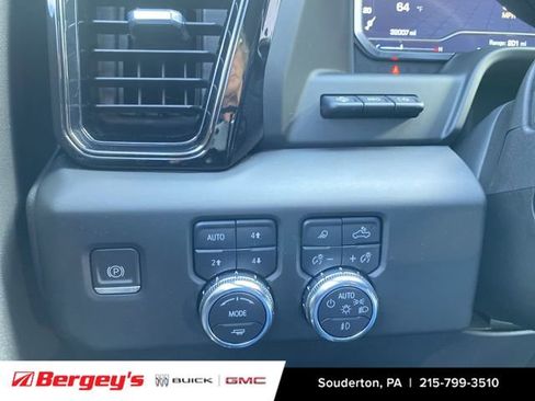 Certified 2023 GMC Sierra 1500 AT4X image 21