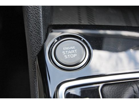 Certified 2024 Kia Sportage EX FWD image 30