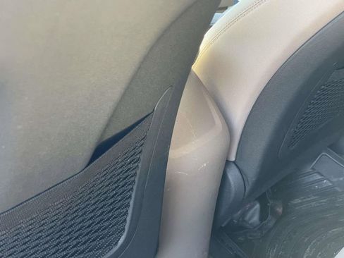 Used 2021 Hyundai Tucson SE w/ Cargo Package image 12