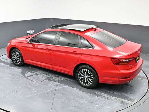 Used 2019 Volkswagen Jetta SE w/ Cold Weather Package image 45