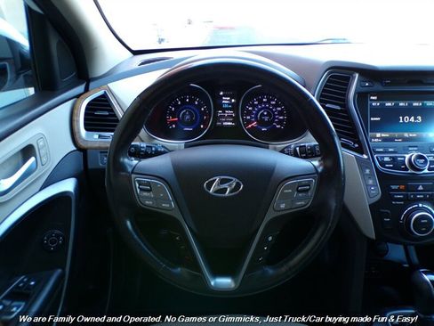 Used 2015 Hyundai Santa Fe GLS w/ Option Group 03 FWD image 14
