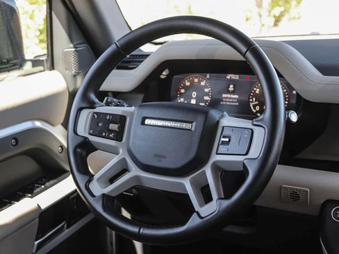 Used 2023 Land Rover Defender 110 S AWD/4WD image 14