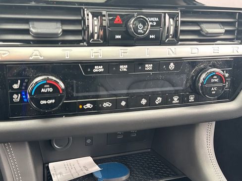 New 2026 Nissan Pathfinder Platinum image 23