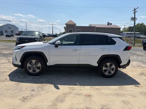 Used 2025 Toyota RAV4 XLE w/ Convenience Package AWD/4WD image 2