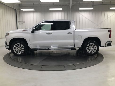 Used 2020 Chevrolet Silverado 1500 LTZ image 27