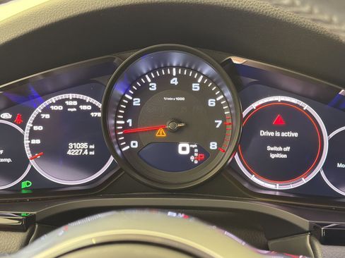 Certified 2022 Porsche Cayenne Platinum Edition AWD/4WD image 20