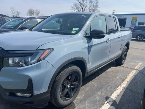 Used 2022 Honda Ridgeline Black Edition image 3