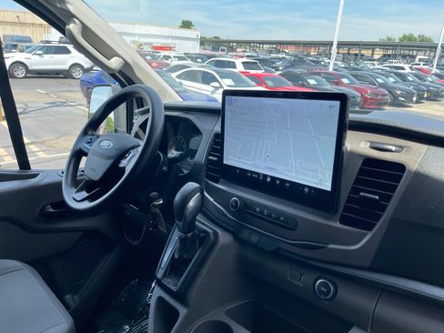 Used 2022 Ford Transit 350 XLT RWD image 18