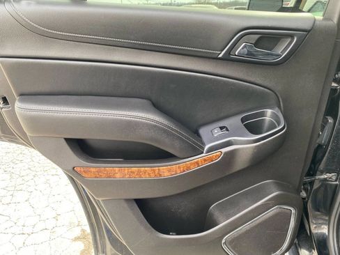 Used 2015 Chevrolet Tahoe LTZ image 22