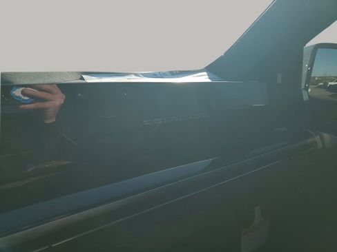 New 2026 Cadillac Escalade ESV Sport image 40